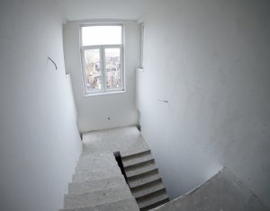 Ház 5 szobák eladó on Apahida