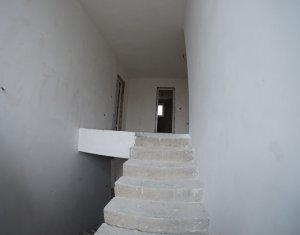 Ház 5 szobák eladó on Apahida