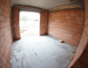 Maison 5 chambres à vendre dans Cluj-napoca, zone Andrei Muresanu