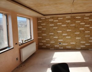 , 260m2 on Luna De Sus