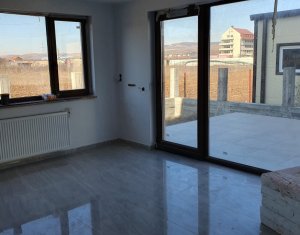 Ház 5 szobák eladó on Luna De Sus