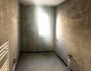 Lakás 2 szobák eladó on Floresti