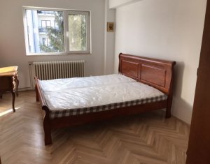 Lakás 4 szobák kiadó on Cluj-napoca, Zóna Manastur