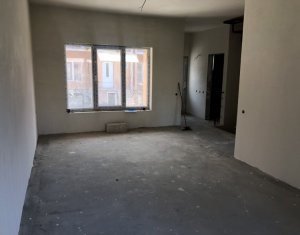 Ház 4 szobák eladó on Floresti