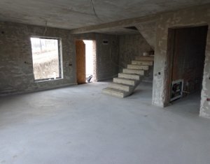 Maison 4 chambres à vendre dans Cluj-napoca, zone Iris