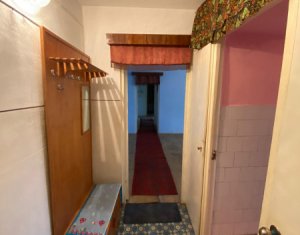 Lakás 4 szobák eladó on Cluj-napoca, Zóna Manastur