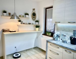 Ház 4 szobák eladó on Floresti