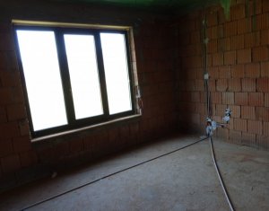 Ház 4 szobák eladó on Luna De Sus