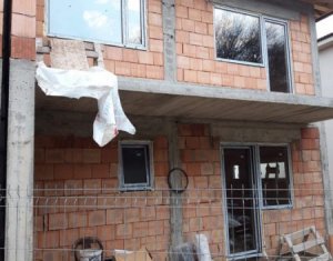 Ház 4 szobák eladó on Floresti