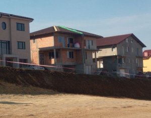 Ház 4 szobák eladó on Floresti