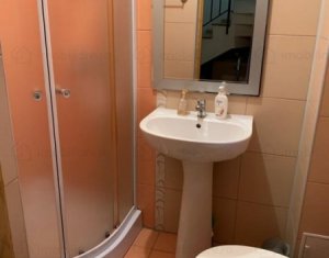 Ház 4 szobák eladó on Floresti