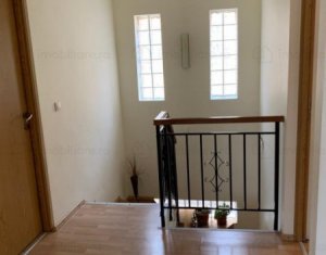 Ház 4 szobák eladó on Floresti