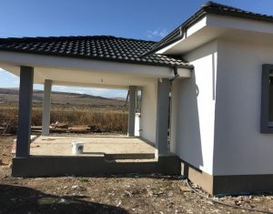 Ház 4 szobák eladó on Jucu De Mijloc