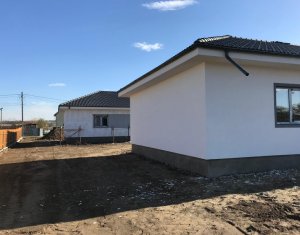 Ház 4 szobák eladó on Jucu De Mijloc