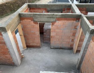 Ház 4 szobák eladó on Cluj-napoca