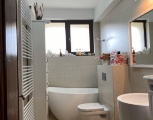 Ház 7 szobák eladó on Cluj-napoca