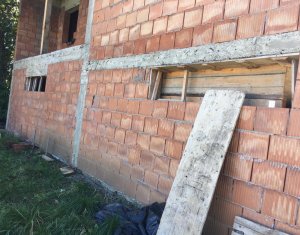 Ház 4 szobák eladó on Salicea