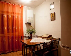 Appartement 3 chambres à vendre dans Cluj-napoca, zone Marasti