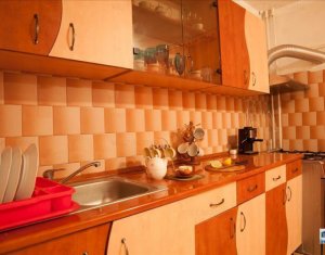 Appartement 3 chambres à vendre dans Cluj-napoca, zone Marasti