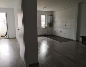 Lakás 2 szobák eladó on Floresti