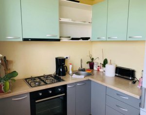 Lakás 2 szobák eladó on Floresti