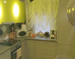 Lakás 3 szobák eladó on Cluj-napoca, Zóna Manastur