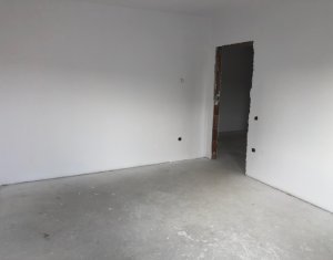 Lakás 2 szobák eladó on Floresti