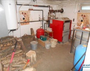 Ház 5 szobák eladó on Salicea