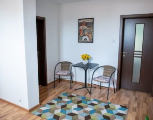 Ház 6 szobák eladó on Cluj-napoca, Zóna Manastur