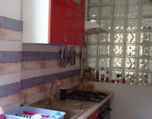 Ház 9 szobák eladó on Cluj-napoca, Zóna Manastur