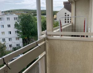 Lakás 3 szobák kiadó on Cluj-napoca, Zóna Manastur