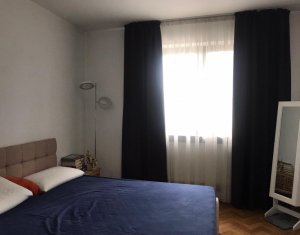 Lakás 3 szobák eladó on Cluj-napoca, Zóna Plopilor