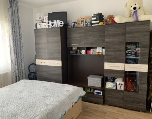 Lakás 2 szobák eladó on Floresti