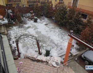 Maison 6 chambres à vendre dans Cluj-napoca, zone Manastur