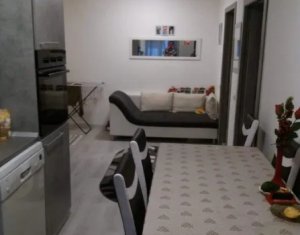 Lakás 2 szobák eladó on Floresti