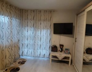 Lakás 2 szobák eladó on Floresti