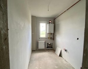 Lakás 2 szobák eladó on Floresti