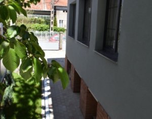 Ház 6 szobák eladó on Cluj-napoca, Zóna Dambul Rotund