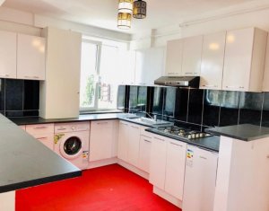 Lakás 3 szobák kiadó on Cluj-napoca, Zóna Centru