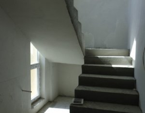 Ház 4 szobák eladó on Gilau