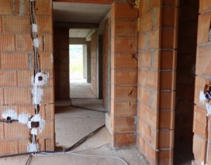 Ház 4 szobák eladó on Feleacu