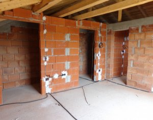 Ház 4 szobák eladó on Feleacu