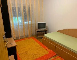 Lakás 3 szobák kiadó on Cluj-napoca, Zóna Intre Lacuri