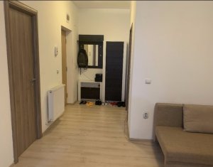 Lakás 3 szobák kiadó on Floresti