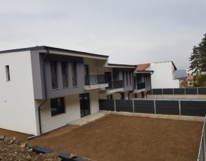 Ház 5 szobák eladó on Floresti