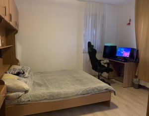 Lakás 3 szobák eladó on Floresti