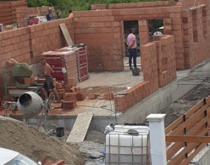 Ház 4 szobák eladó on Cluj-napoca, Zóna Dambul Rotund