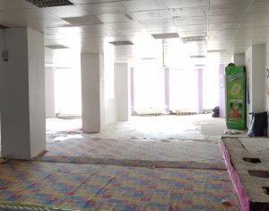 Spatiu comercial etaj Cipariu, 204mp activitati multiple