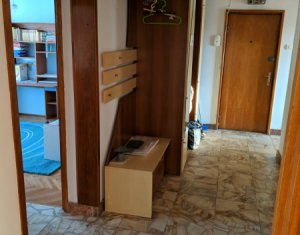 Lakás 4 szobák eladó on Cluj-napoca, Zóna Andrei Muresanu