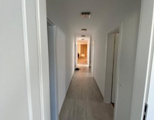 Lakás 4 szobák eladó on Cluj-napoca, Zóna Intre Lacuri